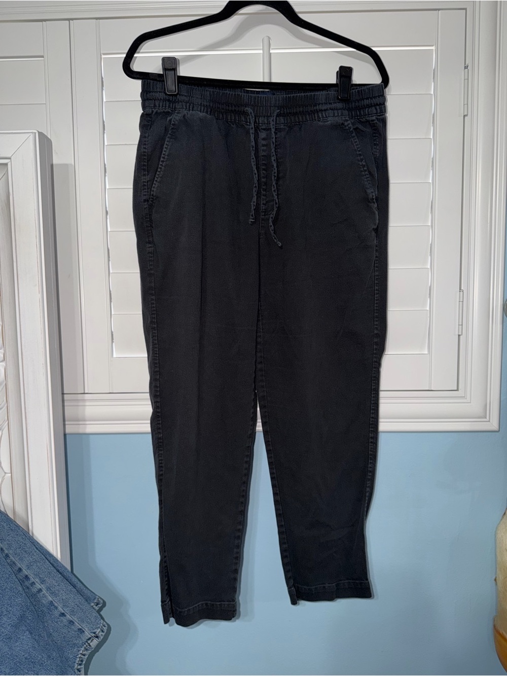 GAP Black Drawstring Jogger Pants